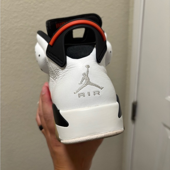 Jordan retro 6 Gatorade - Picture 3 of 11